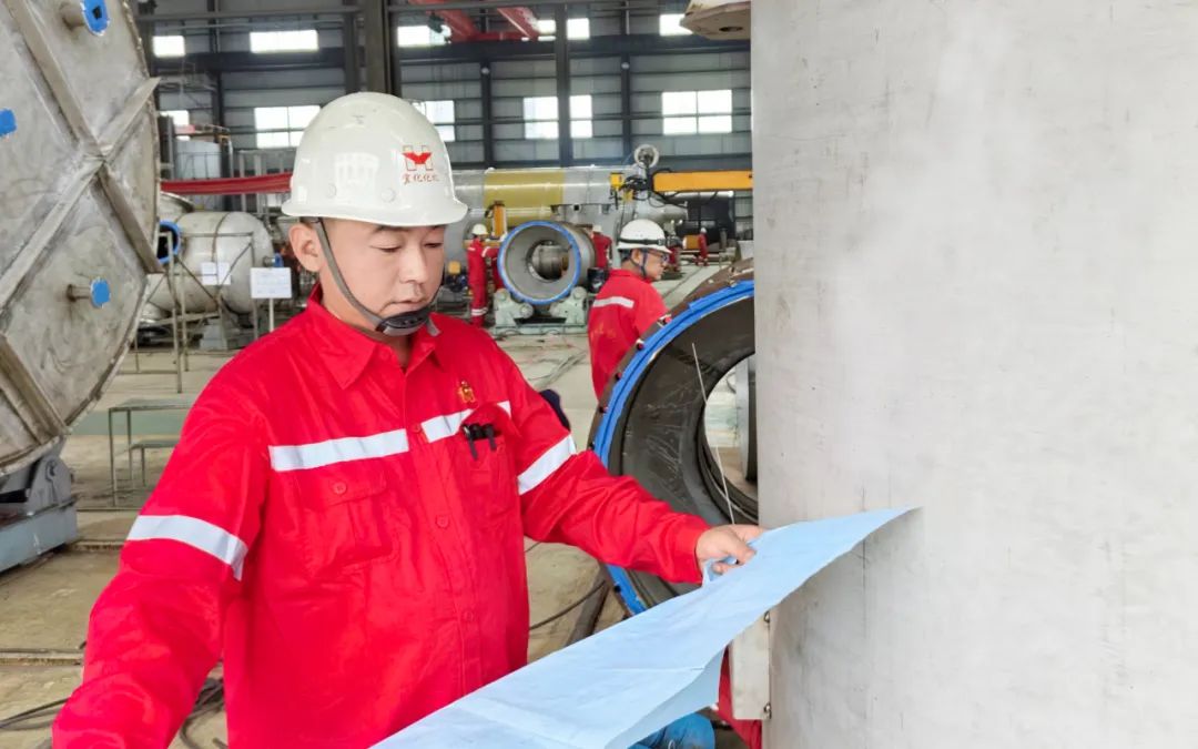 【宜化榜樣】化機公司杜國圣：加強班組管理，用實(shí)干詮釋擔當(圖4)