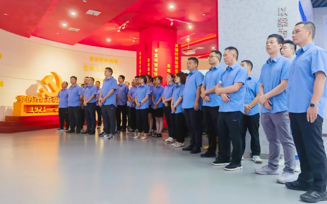 警鐘長(cháng)鳴筑防線(xiàn)！宜化礦業(yè)開(kāi)展廉政教育活動(dòng)(圖2)